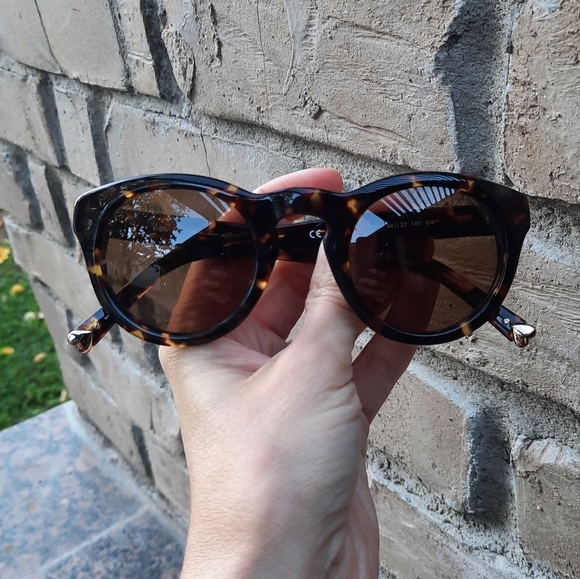 Juicy Couture Accessories - Juicy Sunglasses